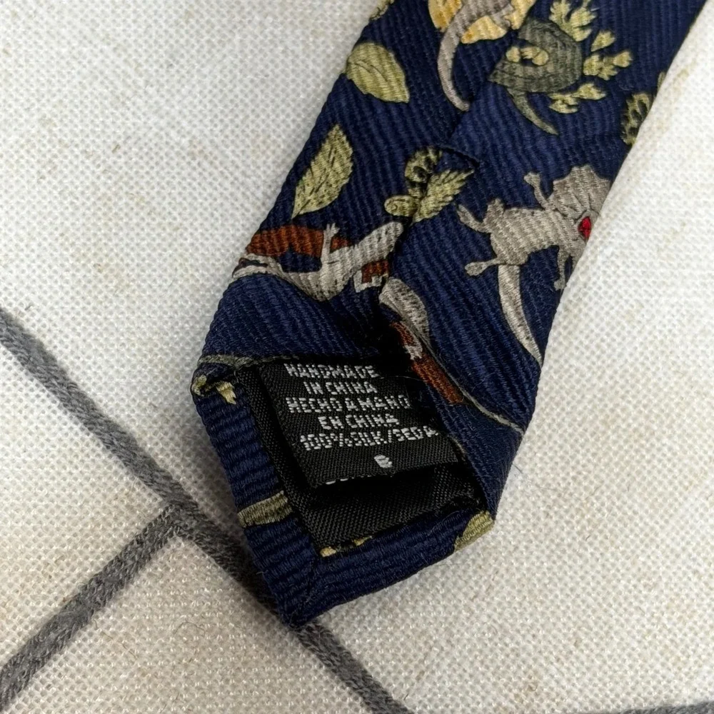 Dockers Boys Necktie OS Navy Blue Lizard Chameleon Gecko Print 100% Silk Tie